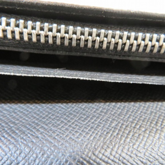 Louis Vuitton Taiga Portefeuille Brother M30501 Long Wallet Men's - Picture 9 of 9